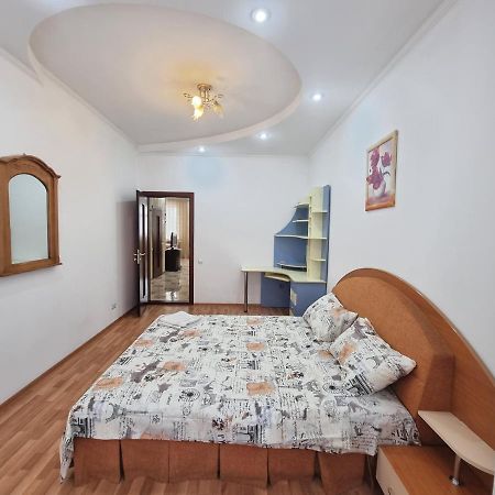 Extra Grand Apartments Two Bedrooms Ultracentral Kişinev Dış mekan fotoğraf