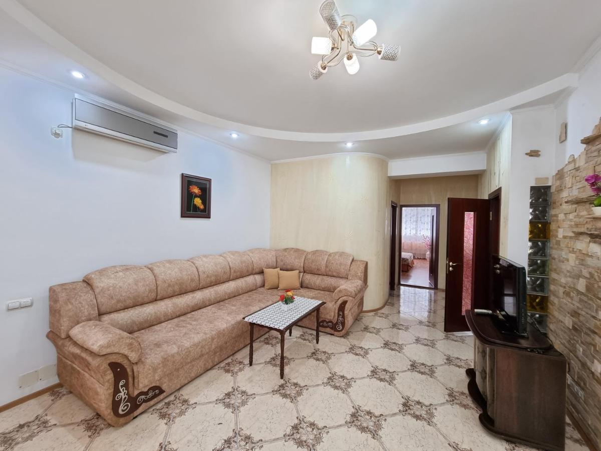 Extra Grand Apartments Two Bedrooms Ultracentral Kişinev Dış mekan fotoğraf