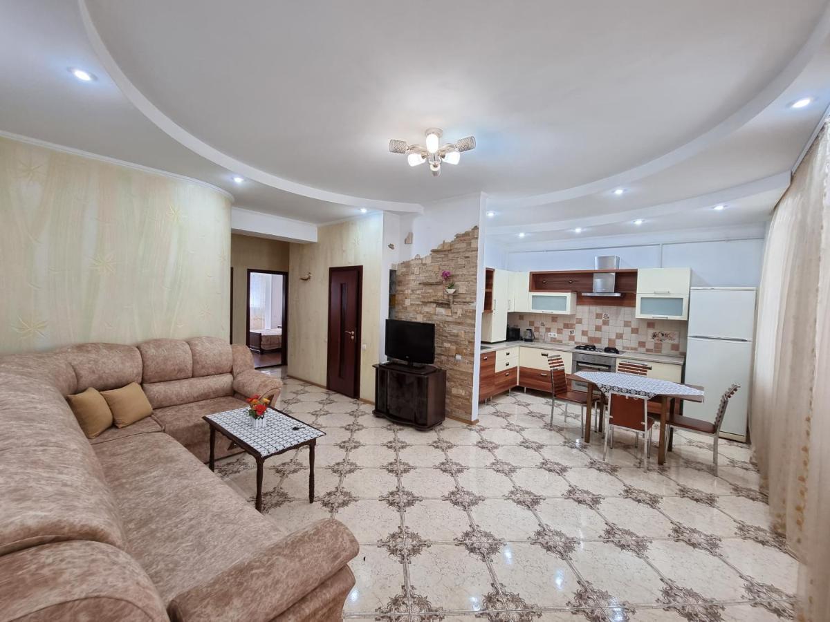 Extra Grand Apartments Two Bedrooms Ultracentral Kişinev Dış mekan fotoğraf