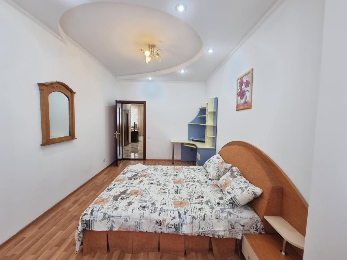 Extra Grand Apartments Two Bedrooms Ultracentral Kişinev Dış mekan fotoğraf