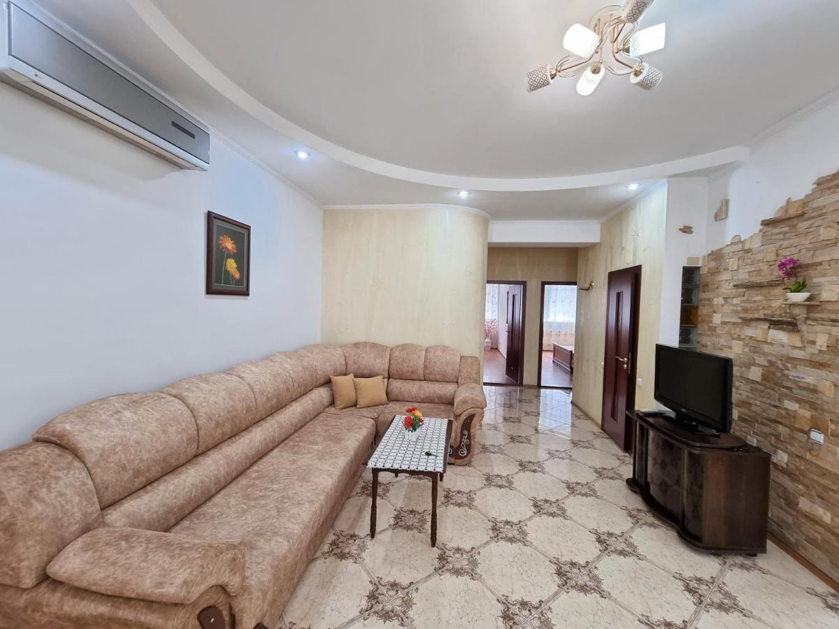 Extra Grand Apartments Two Bedrooms Ultracentral Kişinev Dış mekan fotoğraf