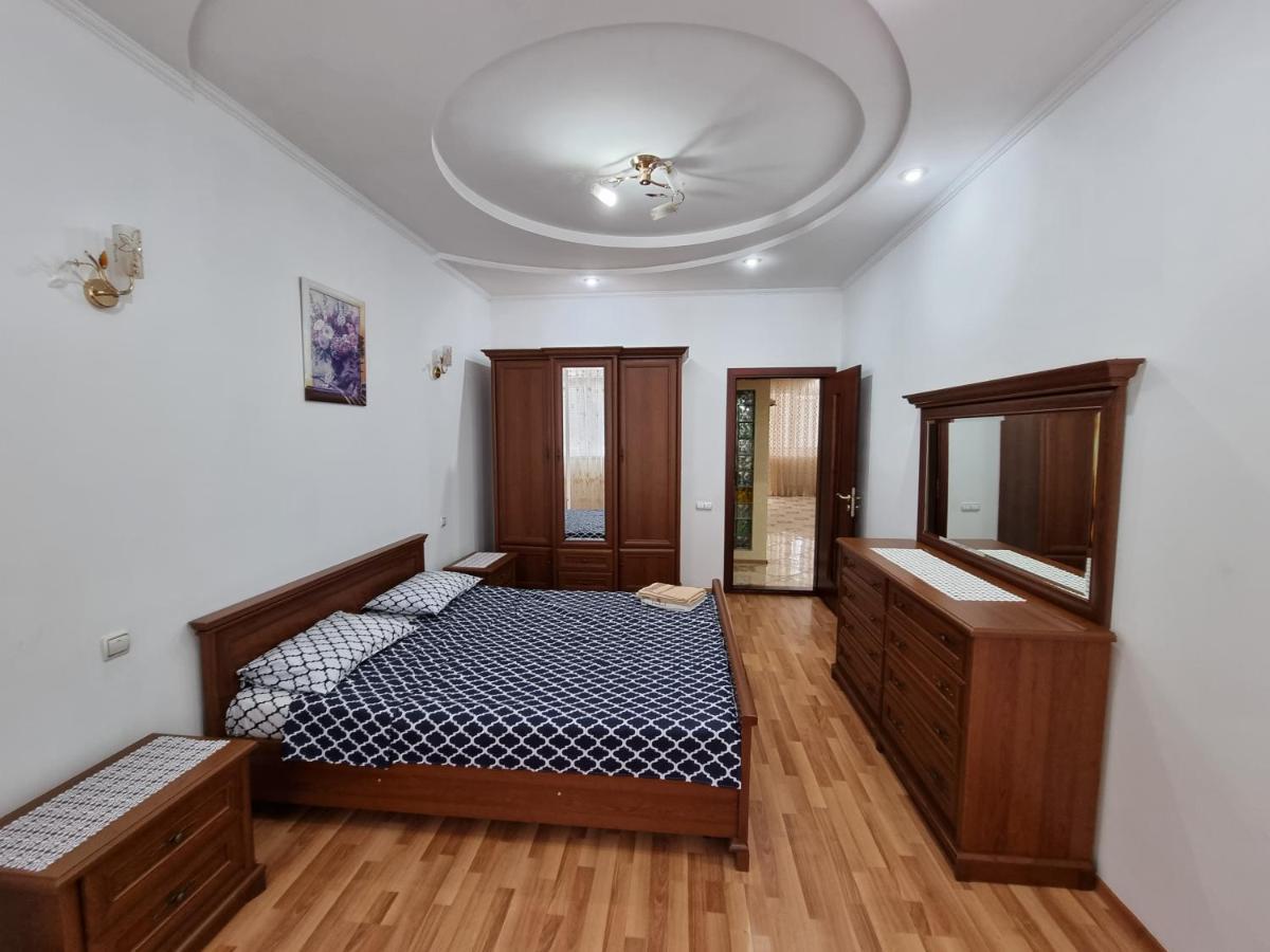 Extra Grand Apartments Two Bedrooms Ultracentral Kişinev Dış mekan fotoğraf