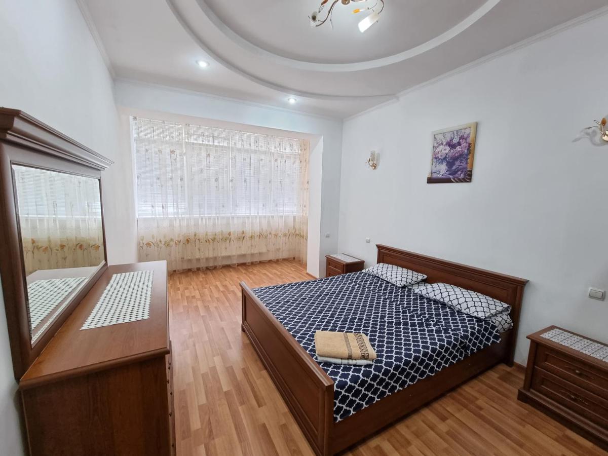 Extra Grand Apartments Two Bedrooms Ultracentral Kişinev Dış mekan fotoğraf